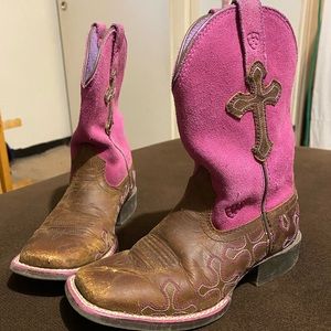 Girl’s Ariat Boots